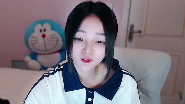 xiao-xiao-D online show from March 2025 11:48:01 AM