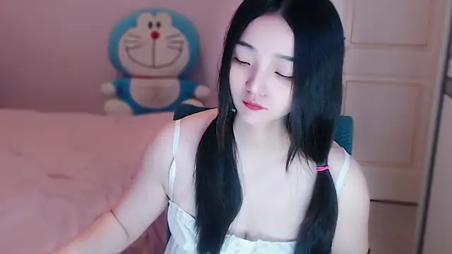 xiao-xiao-D online show from September 2025 02:51:01 AM