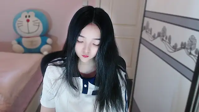 Snapshot of xiao-xiao-D chatting on November 2025 05:33:02 AM xiao-xiao-D online show from November 2025 05:33:02 AM