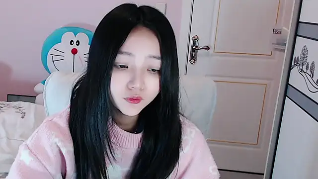 xiao-xiao-D online show from March 2025 08:21:02 AM