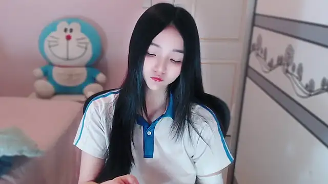 xiao-xiao-D online show from January 2026 09:24:01 AM