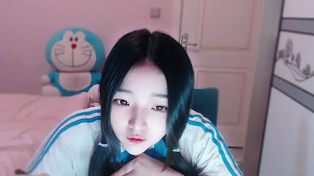 xiao-xiao-D online show from October 2025 05:34:02 AM