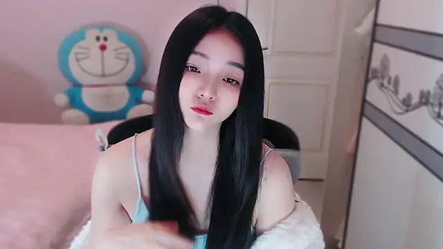 xiao-xiao-D online show from December 2025 03:21:01 AM