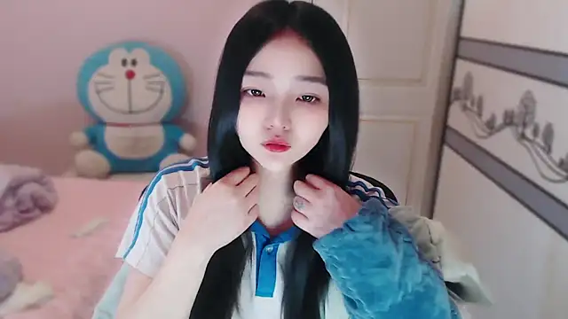 xiao-xiao-D online show from January 2026 07:04:01 AM