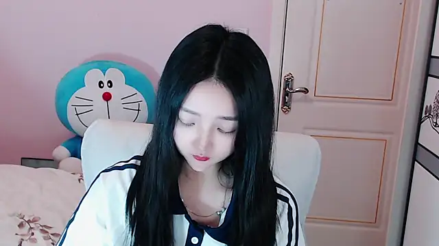 xiao-xiao-D online show from March 2025 11:44:02 AM