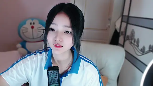 xiao-xiao-D online show from March 2025 02:32:02 PM