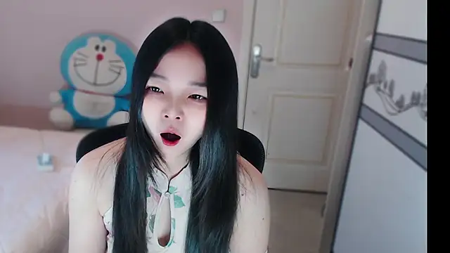 Snapshot of xiao-xiao-D chatting on November 2025 05:19:02 AM xiao-xiao-D online show from November 2025 05:19:02 AM