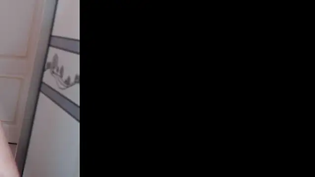 Snapshot of xiao-xiao-D chatting on November 2025 05:41:02 AM xiao-xiao-D online show from November 2025 05:41:02 AM