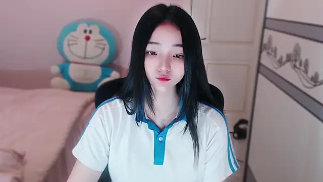 Snapshot of xiao-xiao-D chatting on October 2025 02:44:02 AM xiao-xiao-D online show from October 2025 02:44:02 AM