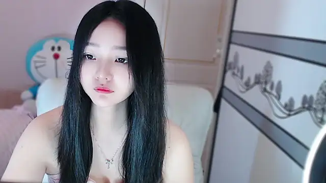 xiao-xiao-D online show from March 2025 05:21:02 AM