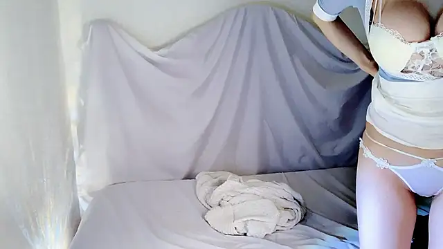 Irene--- online show from February 2026 06:09:02 AM