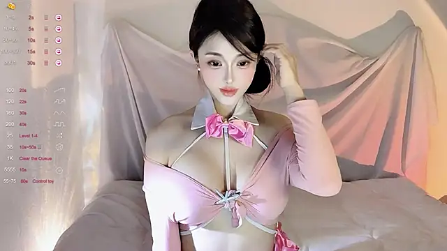 Irene--- online show from October 2025 04:14:02 AM