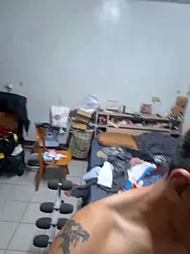 Snapshot of bb770504 chatting on December 2024 07:52:02 PM bb770504 online show from December 2024 07:52:02 PM