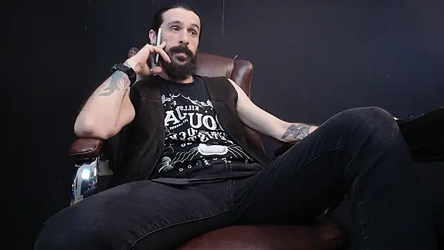 AxelColton online show from February 2025 10:11:02 AM