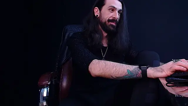 AxelColton online show from November 2025 11:36:01 AM