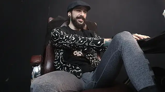AxelColton online show from February 2025 06:01:01 AM