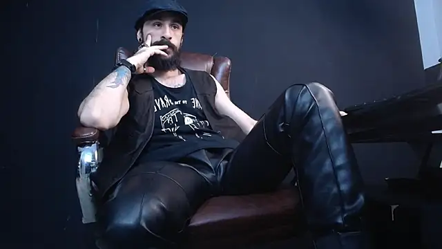 AxelColton online show from March 2025 05:42:01 AM