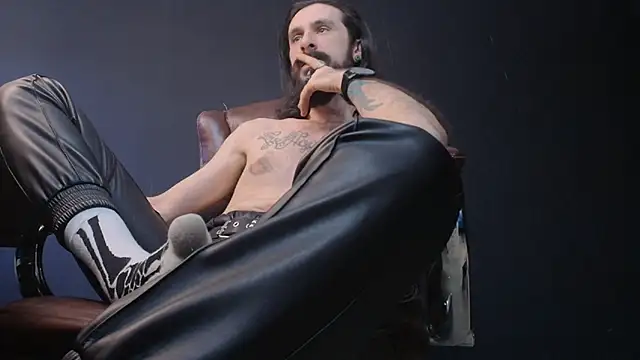 AxelColton online show from March 2025 12:06:01 PM
