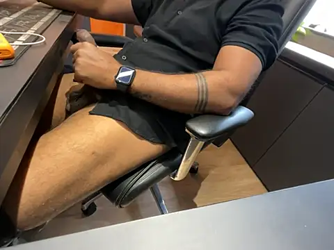 Nil Talreja online show from October 2025 08:59:01 AM