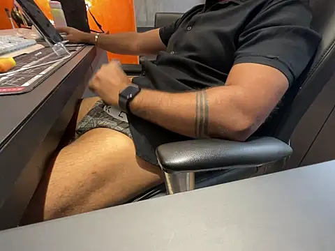 Nil Talreja online show from November 2025 09:13:01 AM