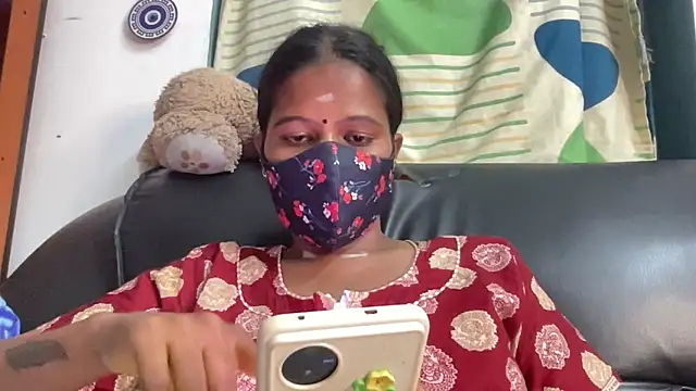 Tamil Sanjana  online show from June 2026 04:56:02 PM