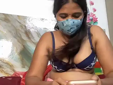 Tamil Sanjana  online show from September 2025 02:39:02 PM