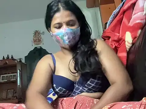 Tamil Sanjana  online show from November 2025 01:23:01 AM