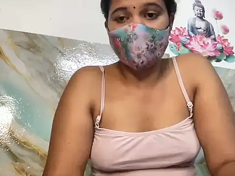 Tamil Sanjana  online show from November 2025 12:42:02 PM