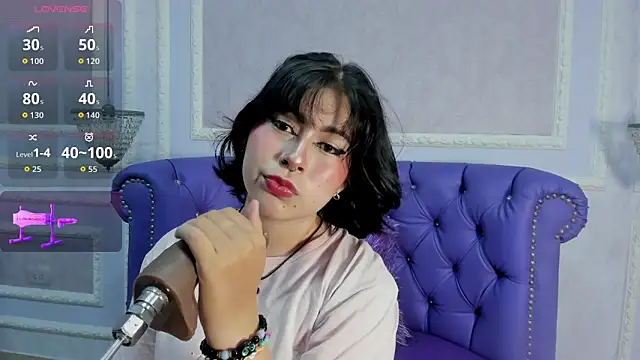 Snapshot of Lily_Martinez chatting on November 2025 09:09:02 AM Lily Martinez online show from November 2025 09:09:02 AM