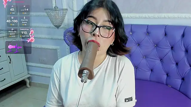 Lily Martinez online show from February 2026 09:09:01 AM