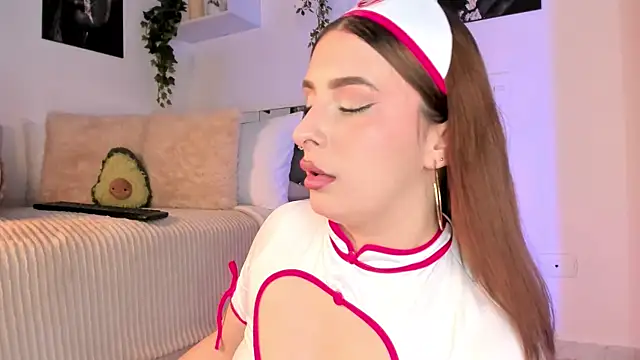 Alissonroses online show from September 2025 09:19:01 PM