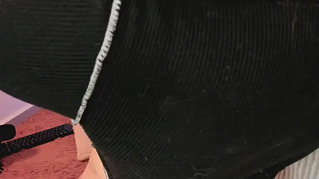 Alissonroses online show from November 2025 09:04:01 PM