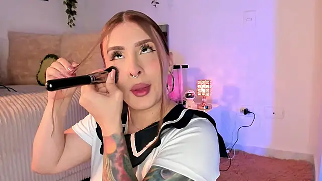 Alissonroses online show from October 2025 09:37:02 PM