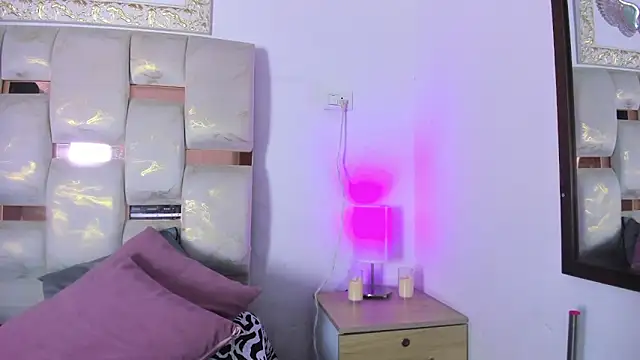 Snapshot of Samantha_Good chatting on November 2025 03:17:02 AM Samantha Good online show from November 2025 03:17:02 AM