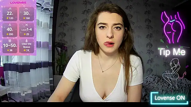 Sofiy a online show from March 2025 11:43:01 AM