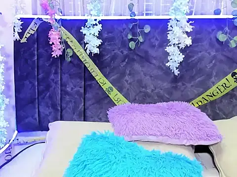 CintiaWalker online show from October 2025 01:21:02 PM