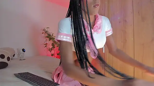 valeria montess online show from October 2025 05:19:01 AM