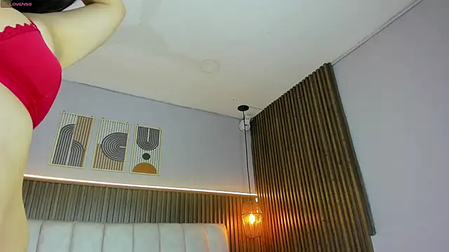 PerlaPreciosa online show from May 2026 03:58:02 AM
