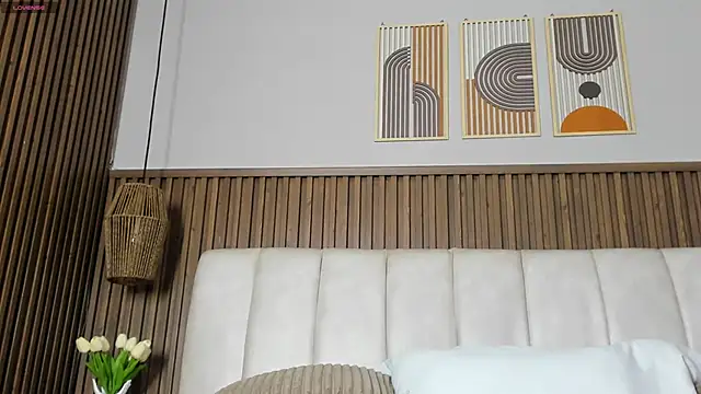 PerlaPreciosa online show from May 2026 03:58:01 AM