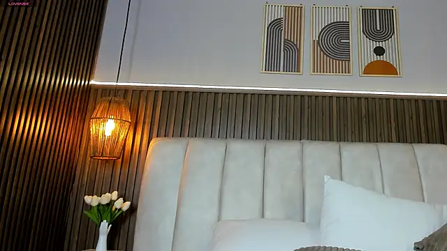 PerlaPreciosa online show from April 2026 04:03:01 AM