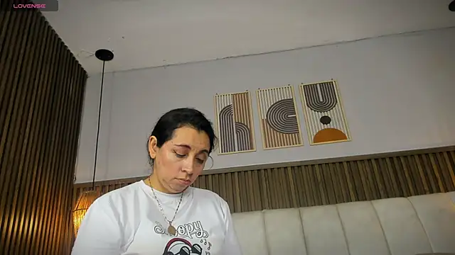 Snapshot of PerlaPreciosa chatting on July 2026 03:59:01 AM PerlaPreciosa online show from July 2026 03:59:01 AM
