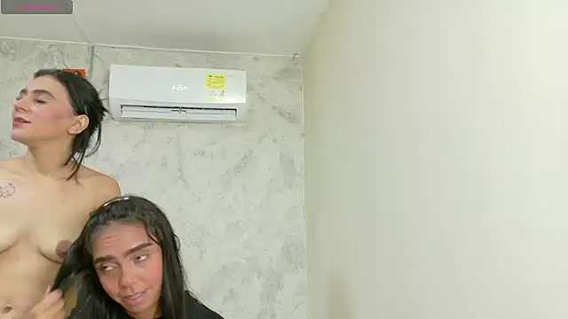 dani-lue online show from May 2026 01:05:02 PM