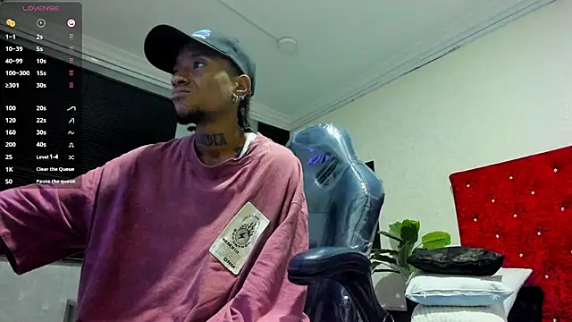 JhonyMiller  online show from May 2026 09:44:02 PM