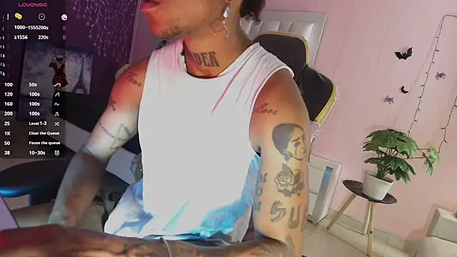 JhonyMiller  online show from October 2025 04:49:02 PM