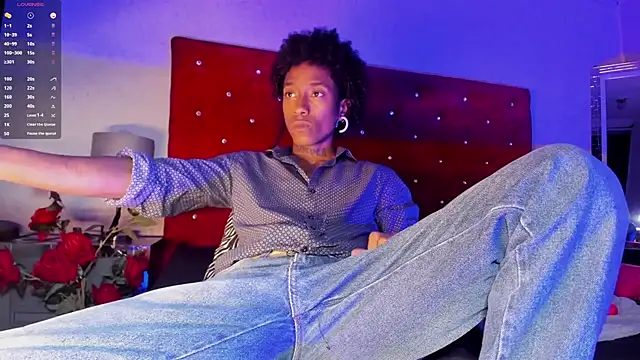 JhonyMiller  online show from December 2025 07:39:02 PM