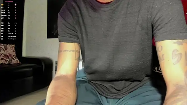 JhonyMiller  online show from November 2025 08:14:01 PM