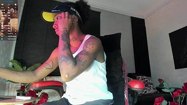 JhonyMiller  online show from November 2025 07:47:01 PM