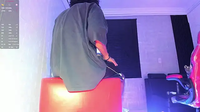 JhonyMiller  online show from October 2025 07:57:02 PM