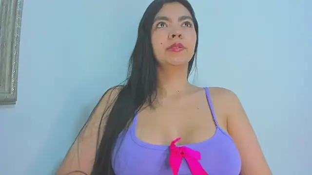 nathyy garcia online show from November 2025 04:49:02 AM