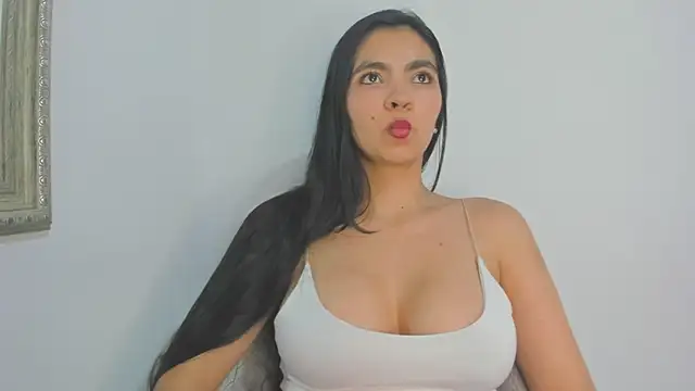 nathyy garcia online show from November 2025 11:42:02 PM